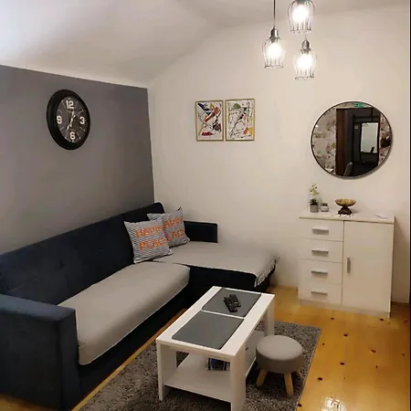 Kum Apartment